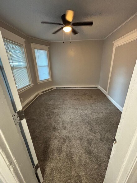 Building Photo - 129 Congress Ave