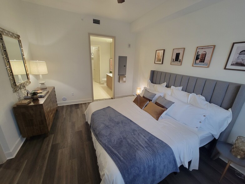 Building Photo - 8261 NW 44th St