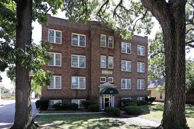 Primary Photo - The Winona