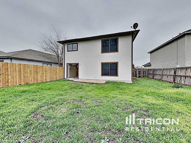 Building Photo - 8935 Twincreek Farm