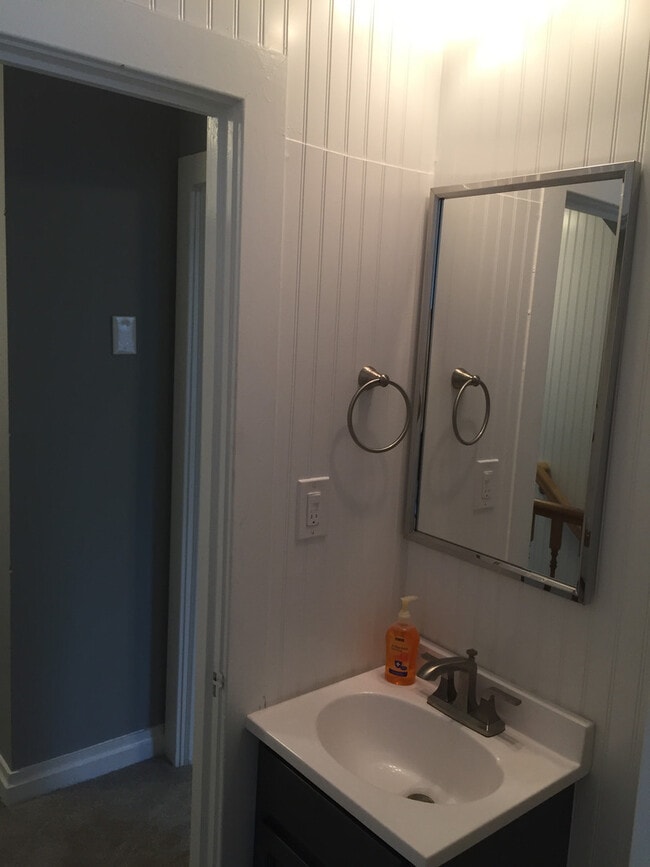 Building Photo - Beautiful 2 bed 1.5 bath home in Macungie