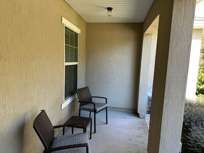 Building Photo - Spacious 4-Bedroom Home with Fantastic Ame...