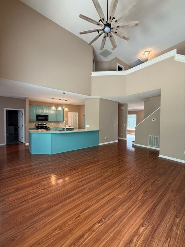 Building Photo - Check this beauiful Home for Rent **$200 off July's rent**