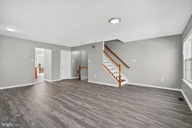 Building Photo - 3231 Halcyon Ct