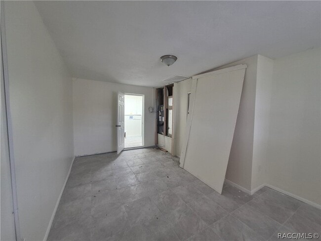 Building Photo - 16 N Osceola St