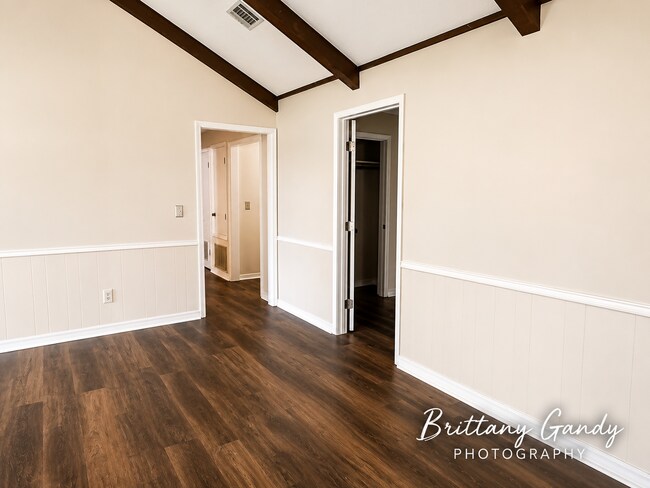 Building Photo - Rental Property on Frierson