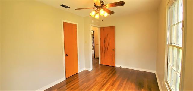 Building Photo - 1111 Ave A