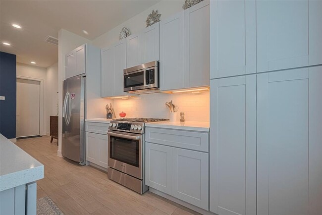 Building Photo - 6804 Rocinante Ln