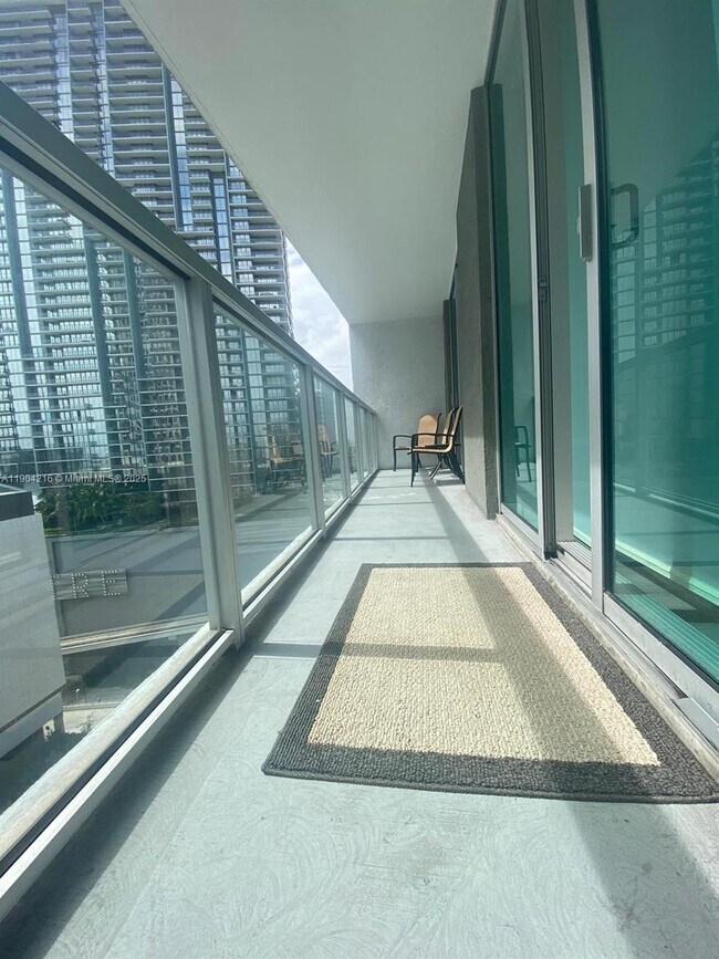 Building Photo - 55 SE 6th St