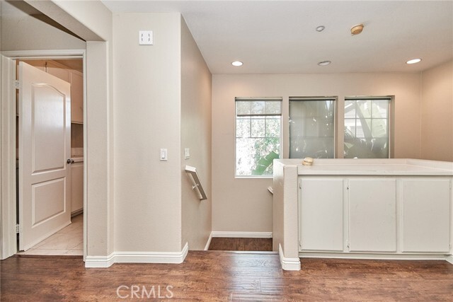 Building Photo - 75 Windward Way