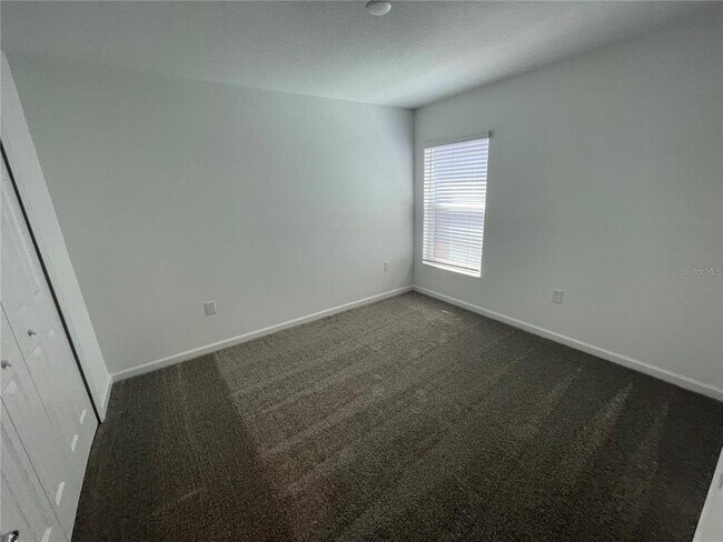 Building Photo - 1129 Saguaro St