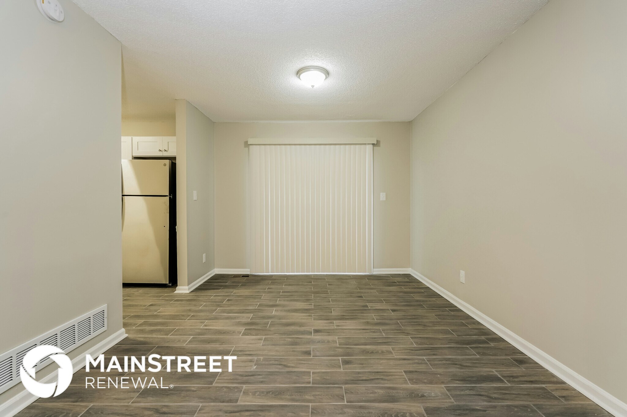 Building Photo - 2488 Carol Cir