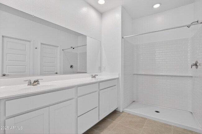 Building Photo - 12509 E Verbina Ln