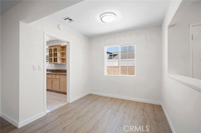 Building Photo - 6607 Riverton Ave