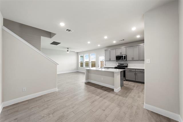 Building Photo - 3208 Lucia Wy