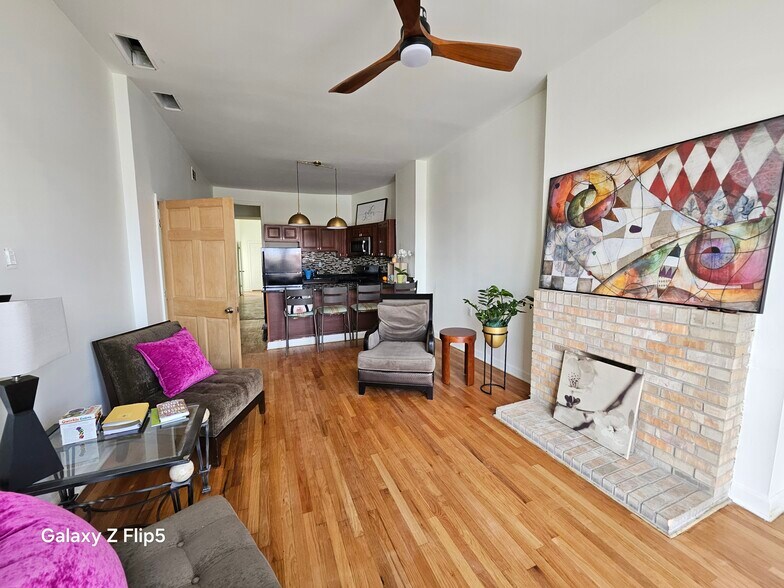 view from living rm - 2417 W Warren Blvd