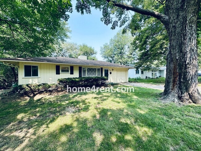 Primary Photo - Attractive Prairie Village Ranch w/ FRESH PAINT, Wood Floors, Granite Counters and a Fenced Yard!