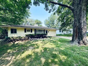 Building Photo - Attractive Prairie Village Ranch w/ FRESH ...