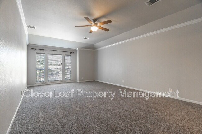 Building Photo - 9107 Los Sonoma Rio