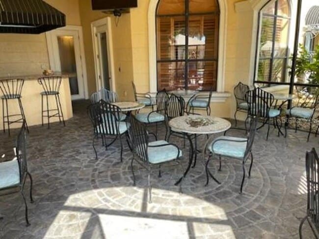 Building Photo - 2749 Via Cipriani