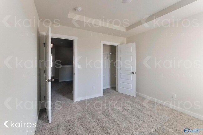 Building Photo - 6408 Upchurch Dr