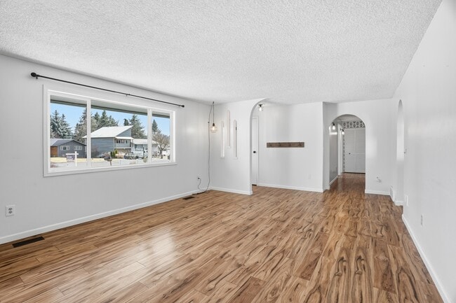 Building Photo - 11721 N Lincoln Ct