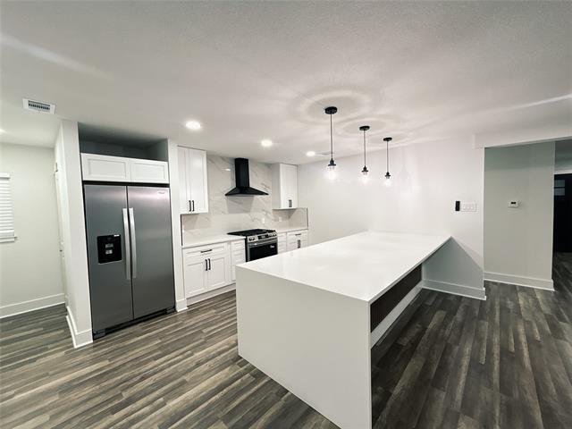 Building Photo - 2800 Sadler Ave