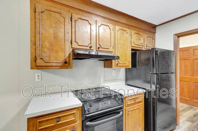 Building Photo - 4428 N Shirley Dr