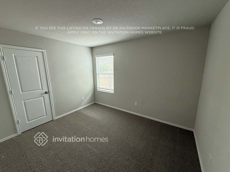 Building Photo - 14539 Southton Pond