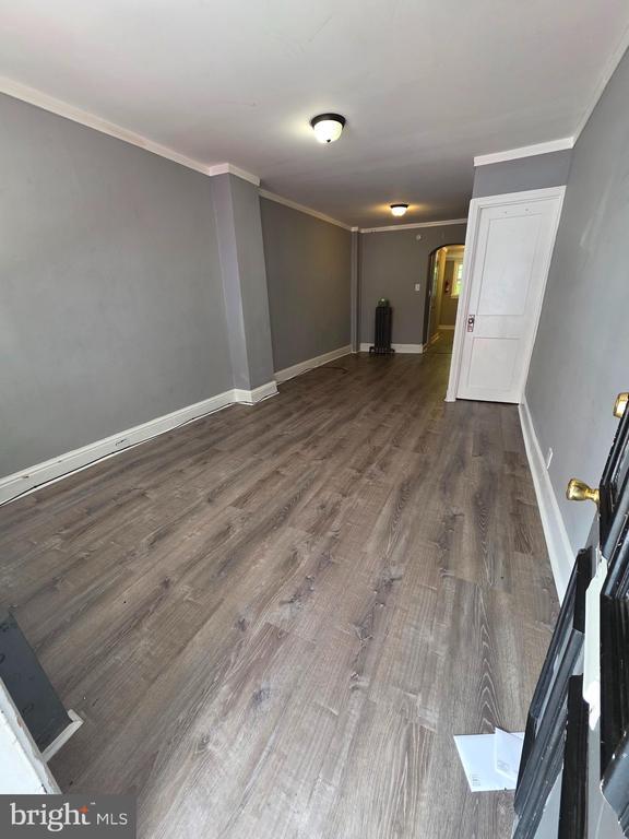 Building Photo - 1039 Muhlenberg St