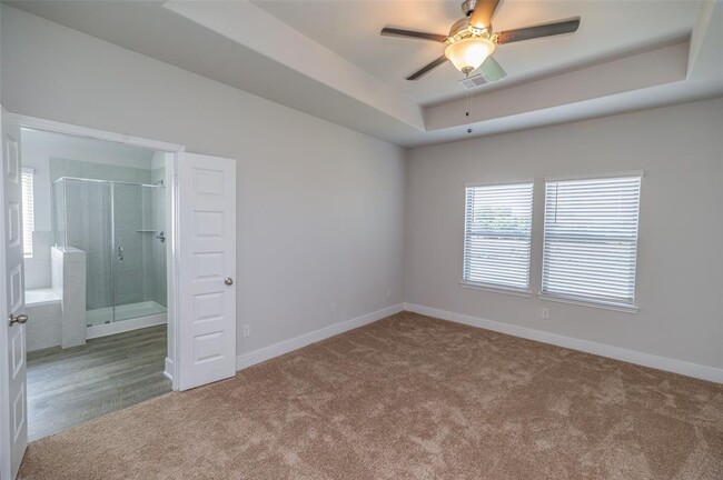Building Photo - 4417 Ibiza Ln