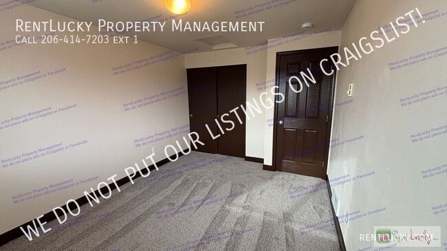 Building Photo - 104 167th St E