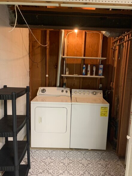 Building Photo - 145 Georgetown Grn
