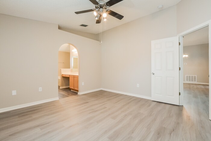 Building Photo - 1169 Amanda Kay Cir