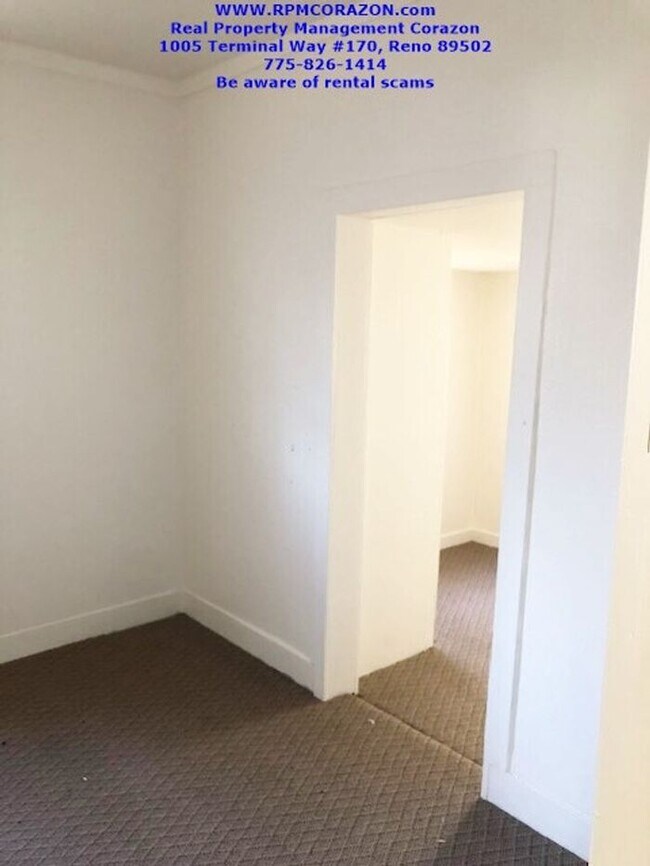 Building Photo - 317 C St