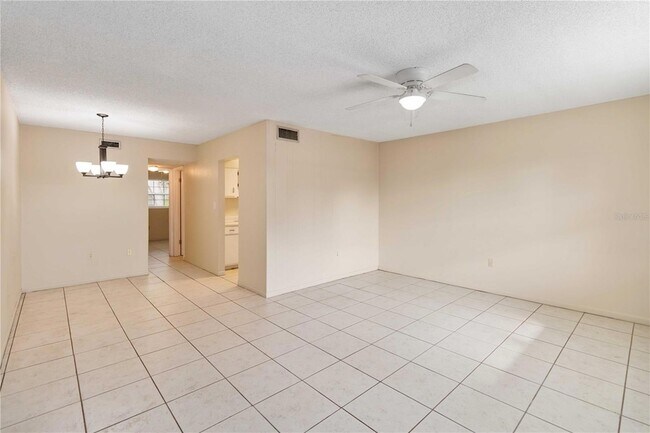 Building Photo - 2500 Lee Rd