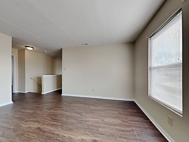 Building Photo - 10715 Inspiration Drive