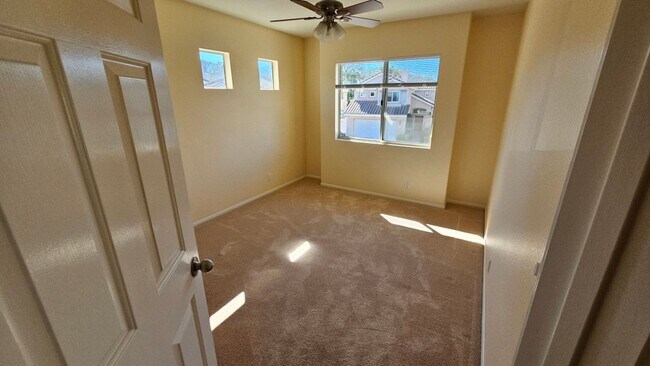 Building Photo - SCRIPPS RANCH / SAN DIEGO - Nice 4 Bedroom...