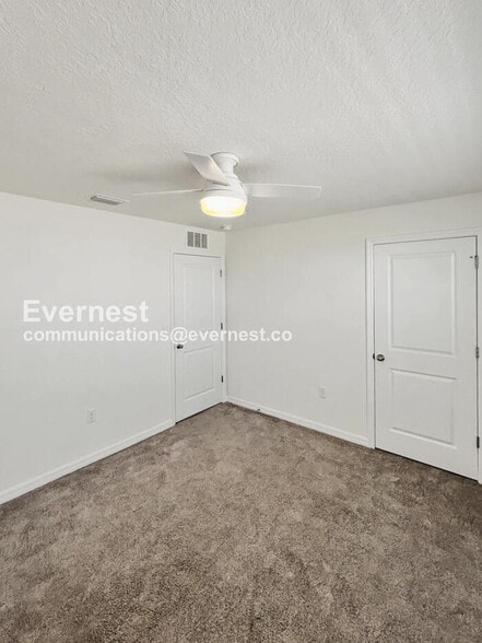 Building Photo - 5106 Plumeria Dr