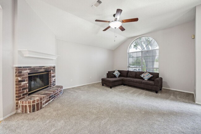Primary Photo - Welcome Home to Winding Creek !