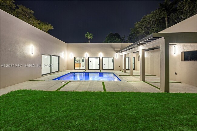 Building Photo - 12335 Griffing Blvd