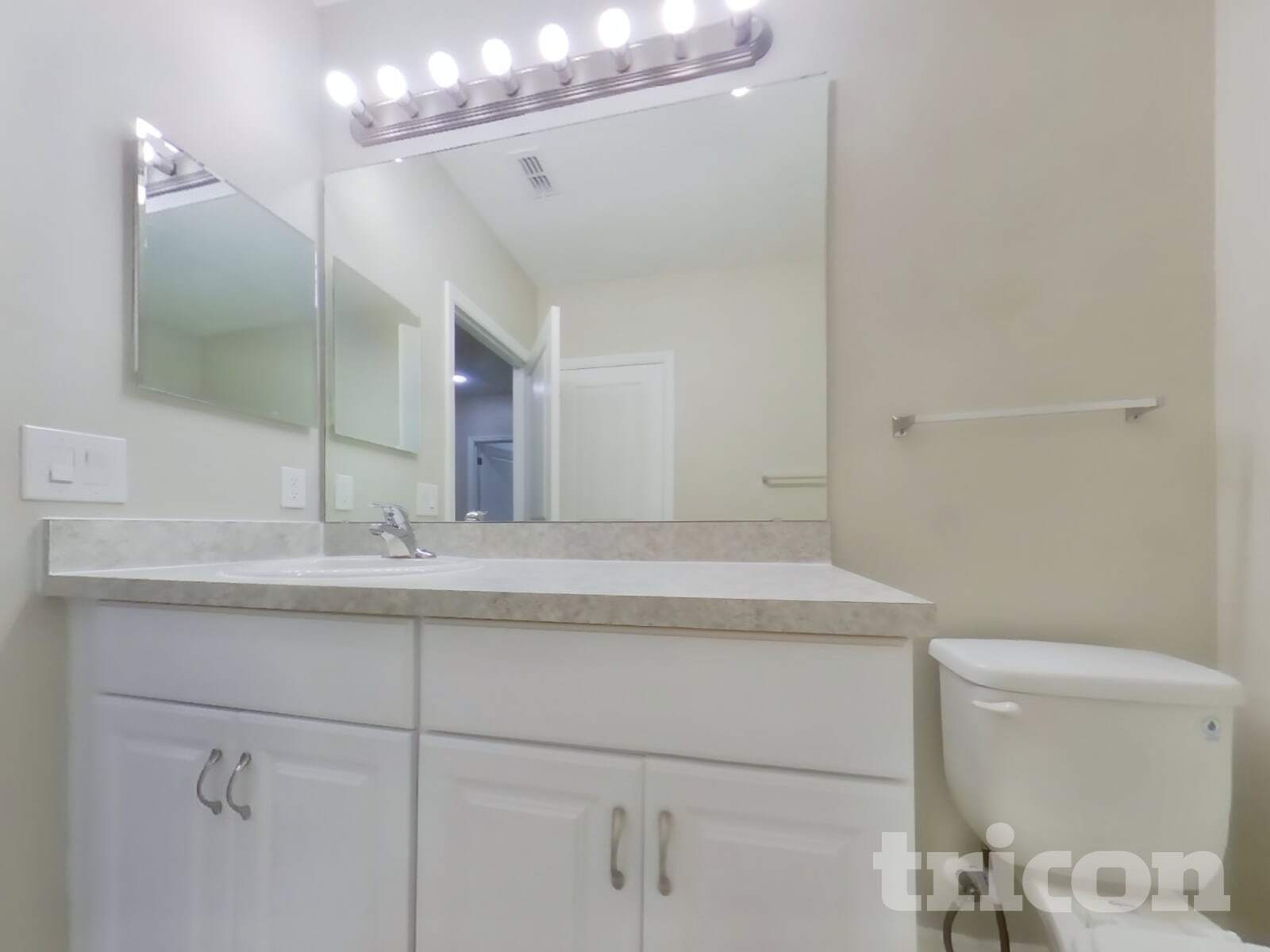 Building Photo - 95 Prairie Falcon Dr
