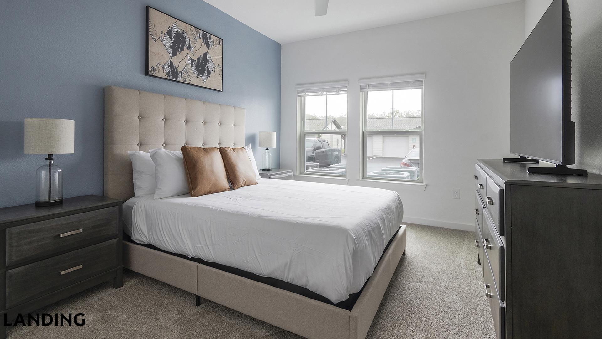 Building Photo - 12525 Tibbets Ln