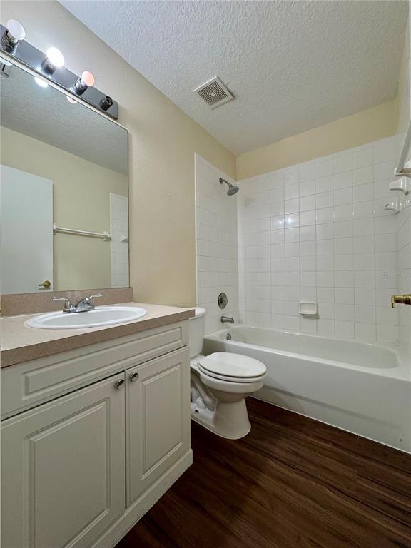 Building Photo - 425 Caribbean Dr