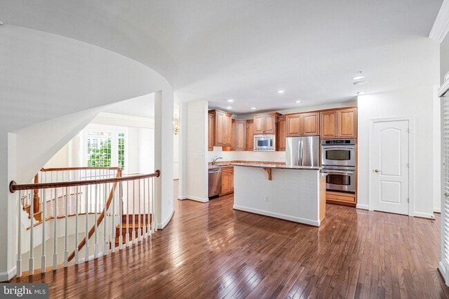 Building Photo - 7720 Spoleto Ln