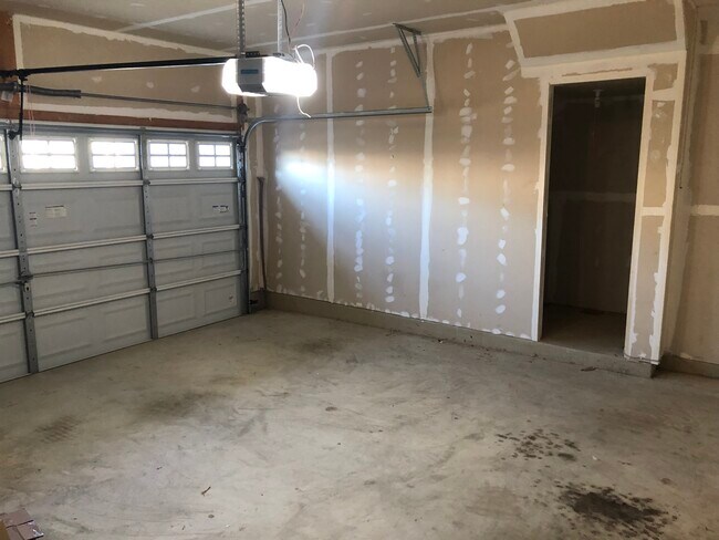 Garage w/Storage Room - 8 Lamplighter Ln
