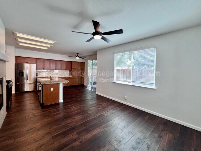 Building Photo - 1766 Glen Oban Ln