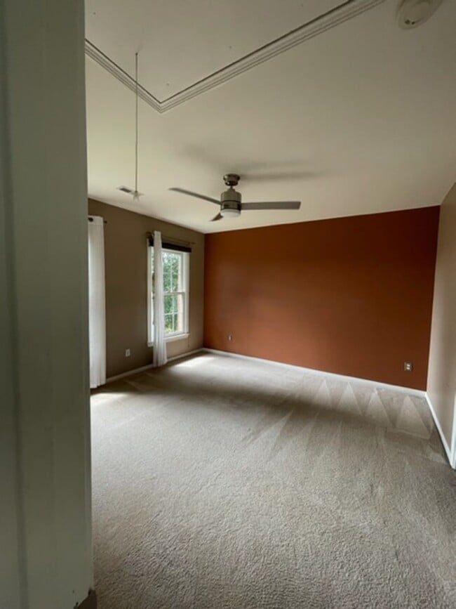 Building Photo - West Knoxville, Farragut 37934 - 4 bedroom, 3.5 bath, 2 Story Brick Home -Contact Debra Johnson (...