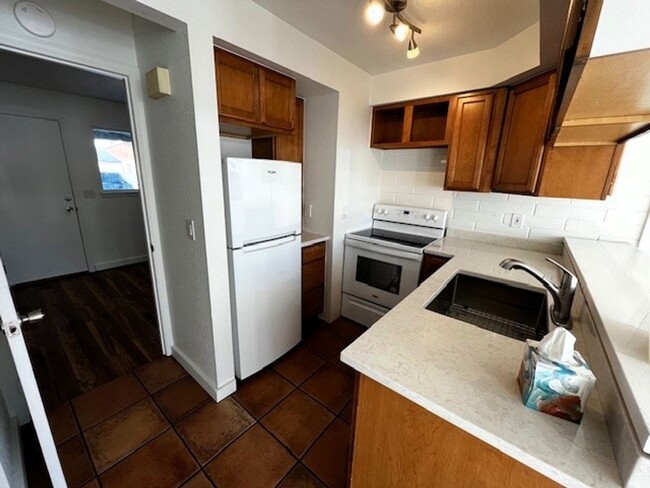 Building Photo - Long Term Rental- 791C Riverbend Condos- M...