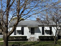 Building Photo - 1403 S 4th St